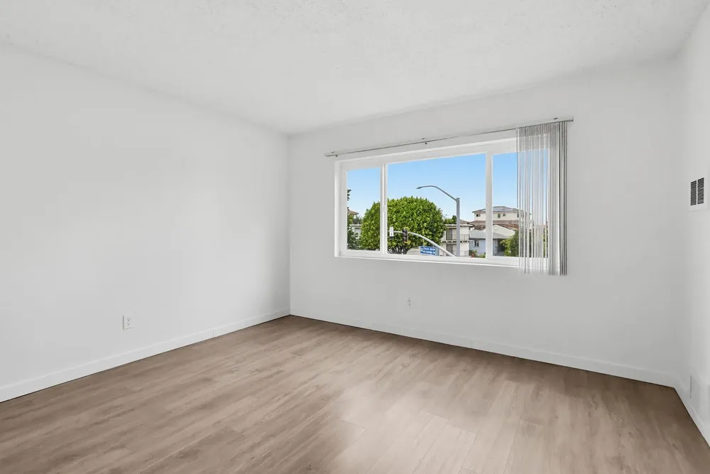 property for rent #13