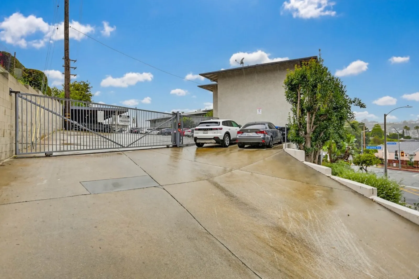 property for rent #11