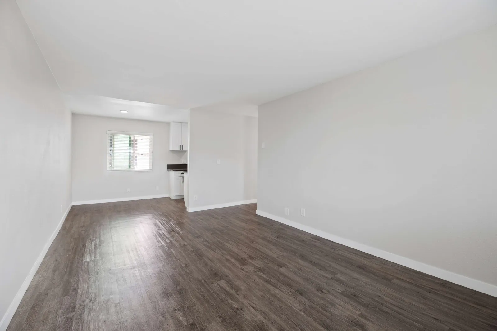 property for rent #20