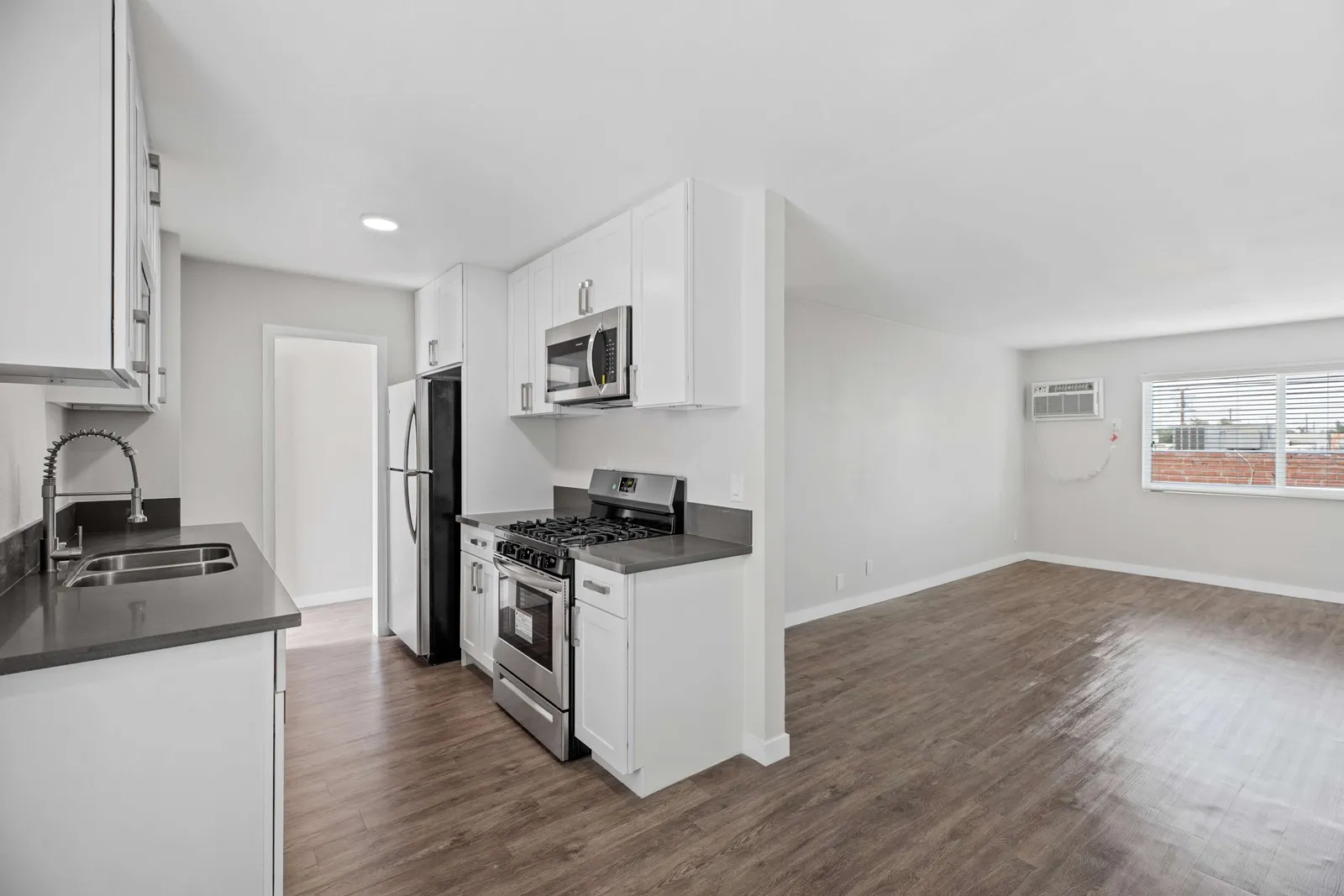 property for rent #18