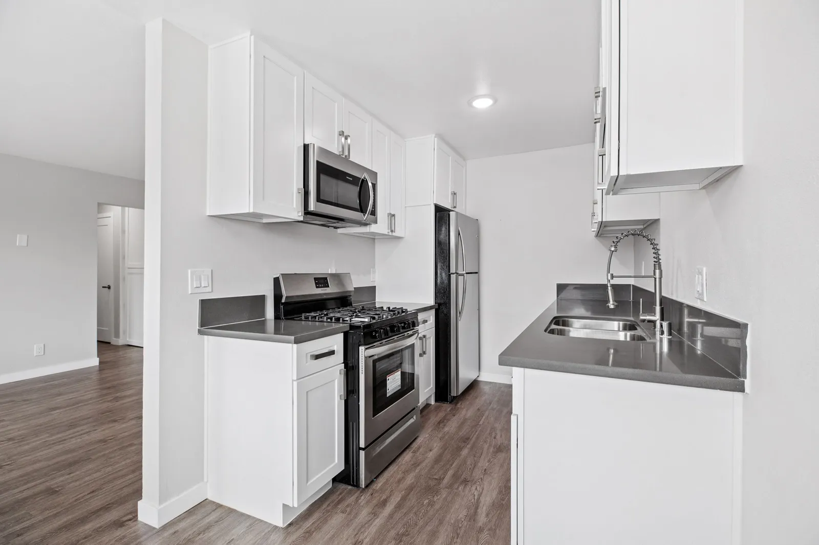 property for rent #14