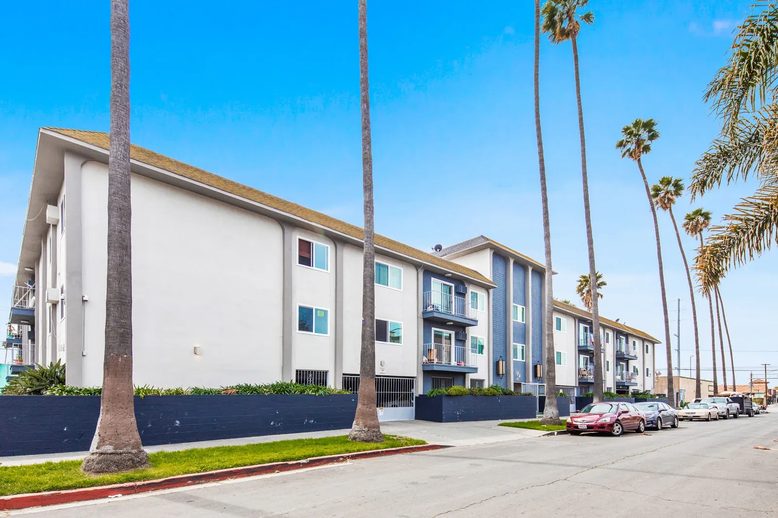 property for rent #1