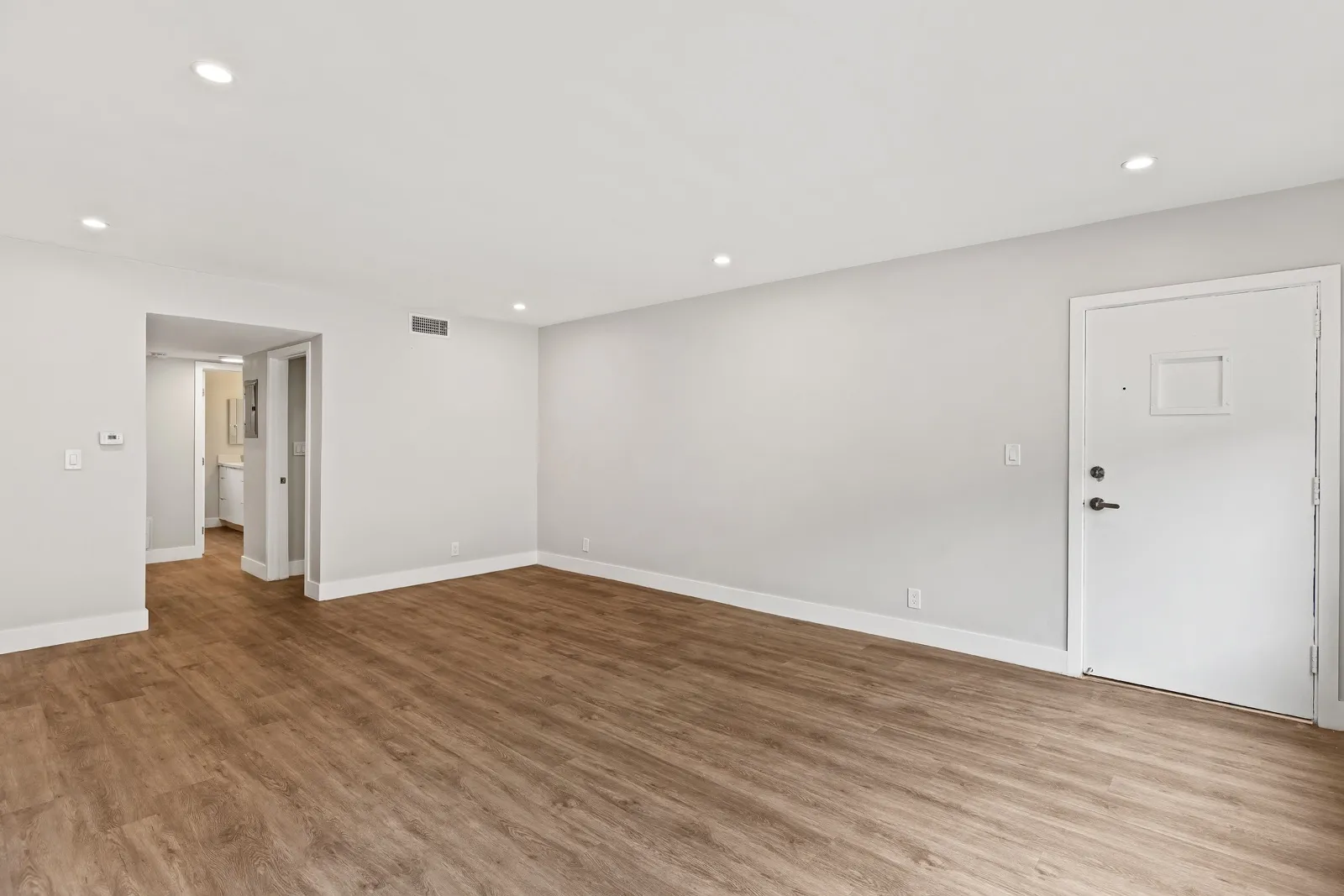 property for rent #15