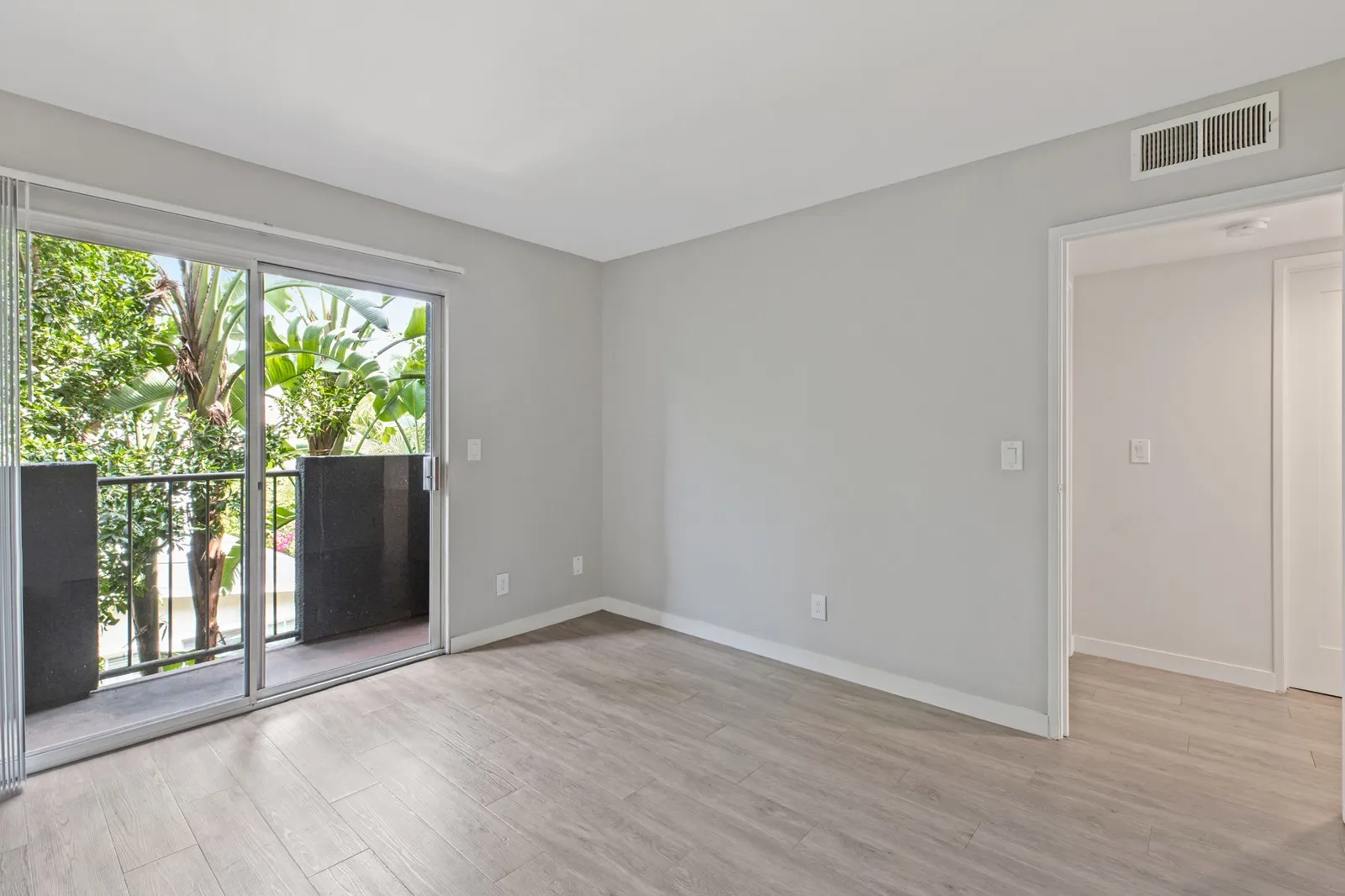 property for rent #25