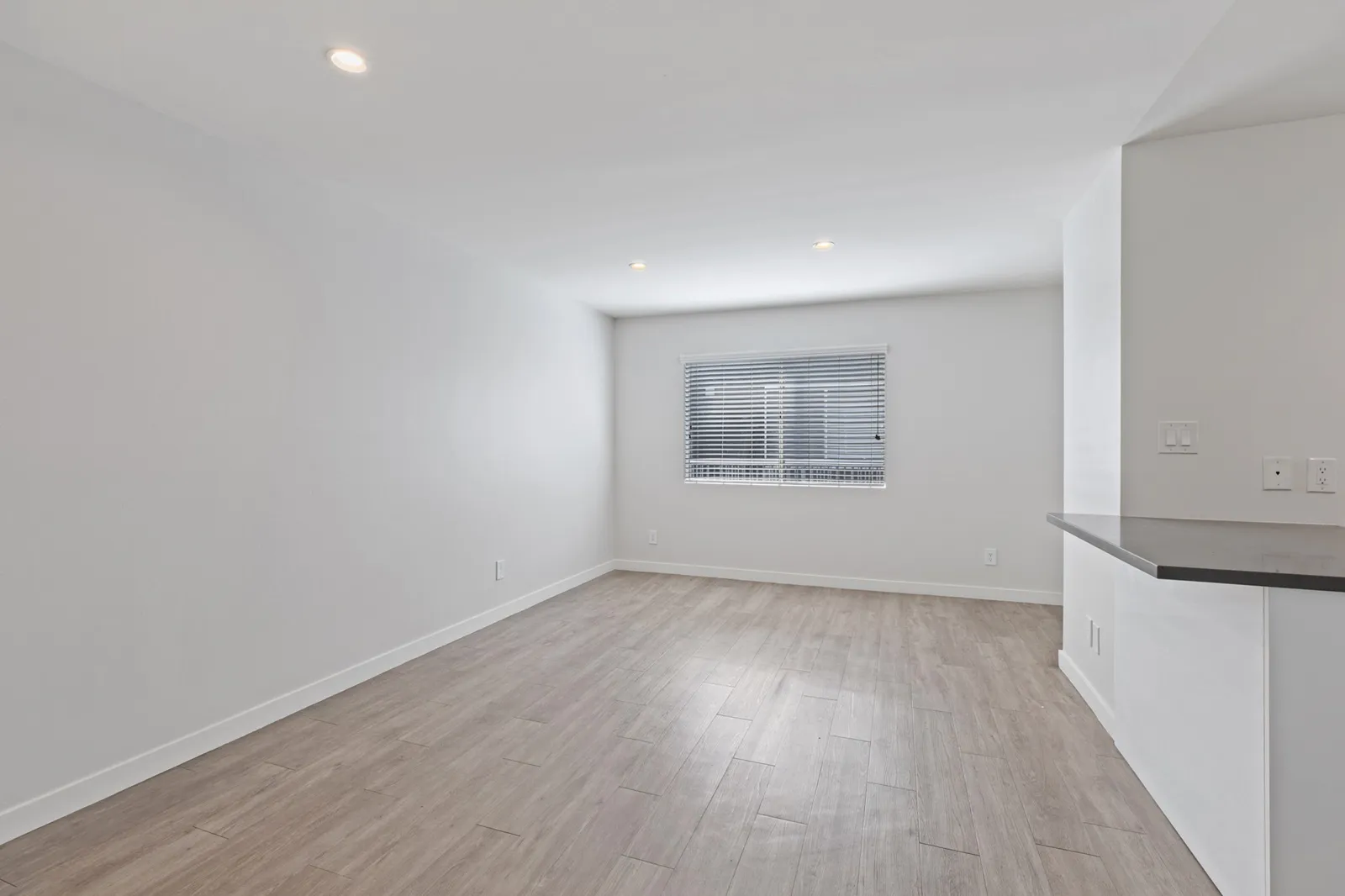 property for rent #12