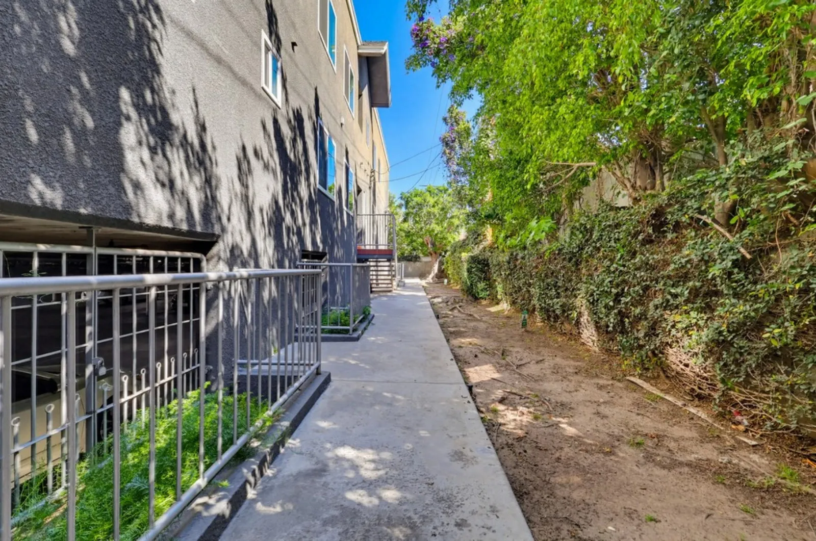 property for rent #15