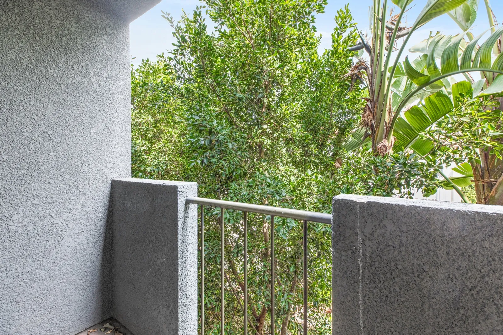 property for rent #4