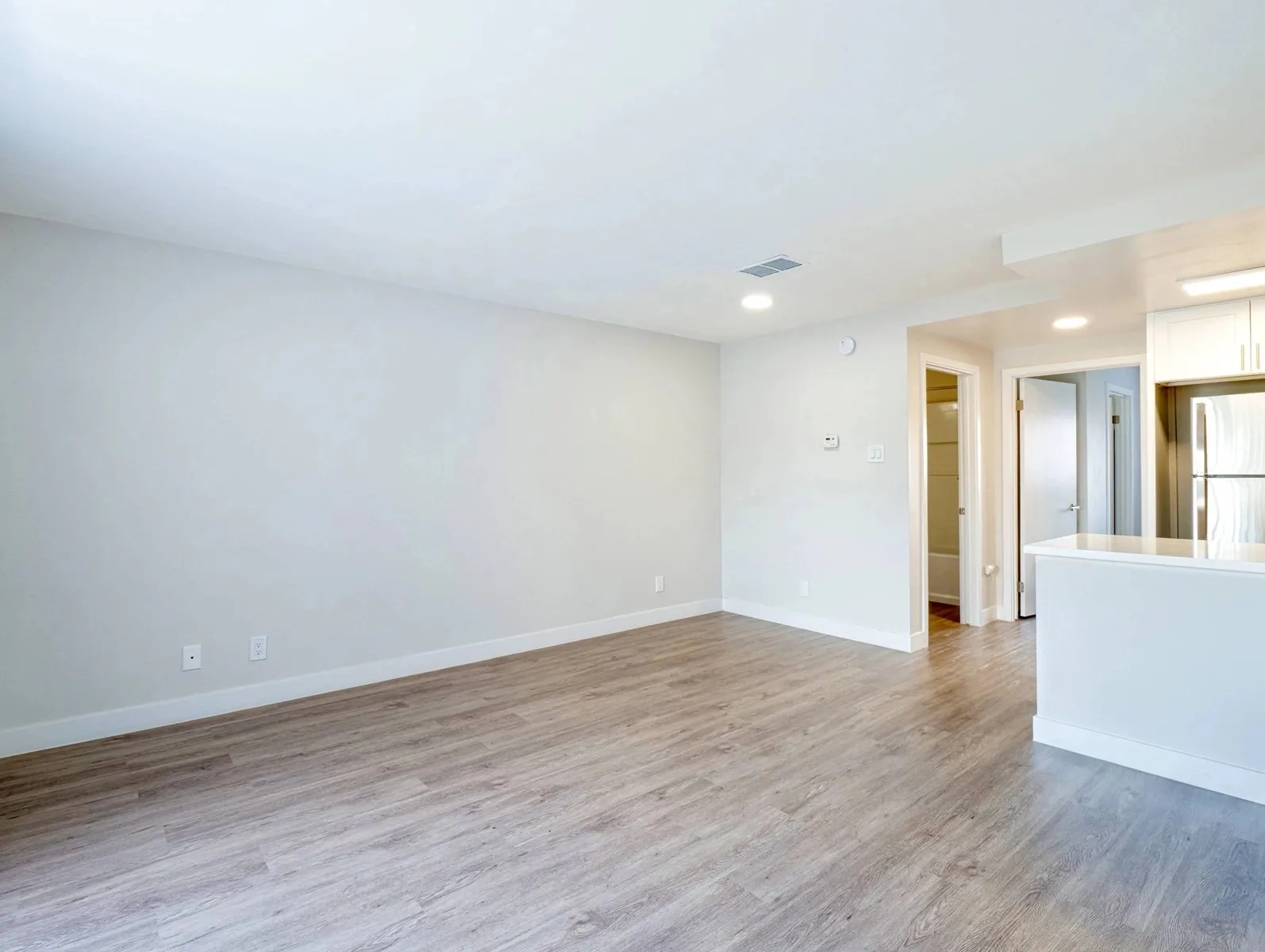 property for rent #11