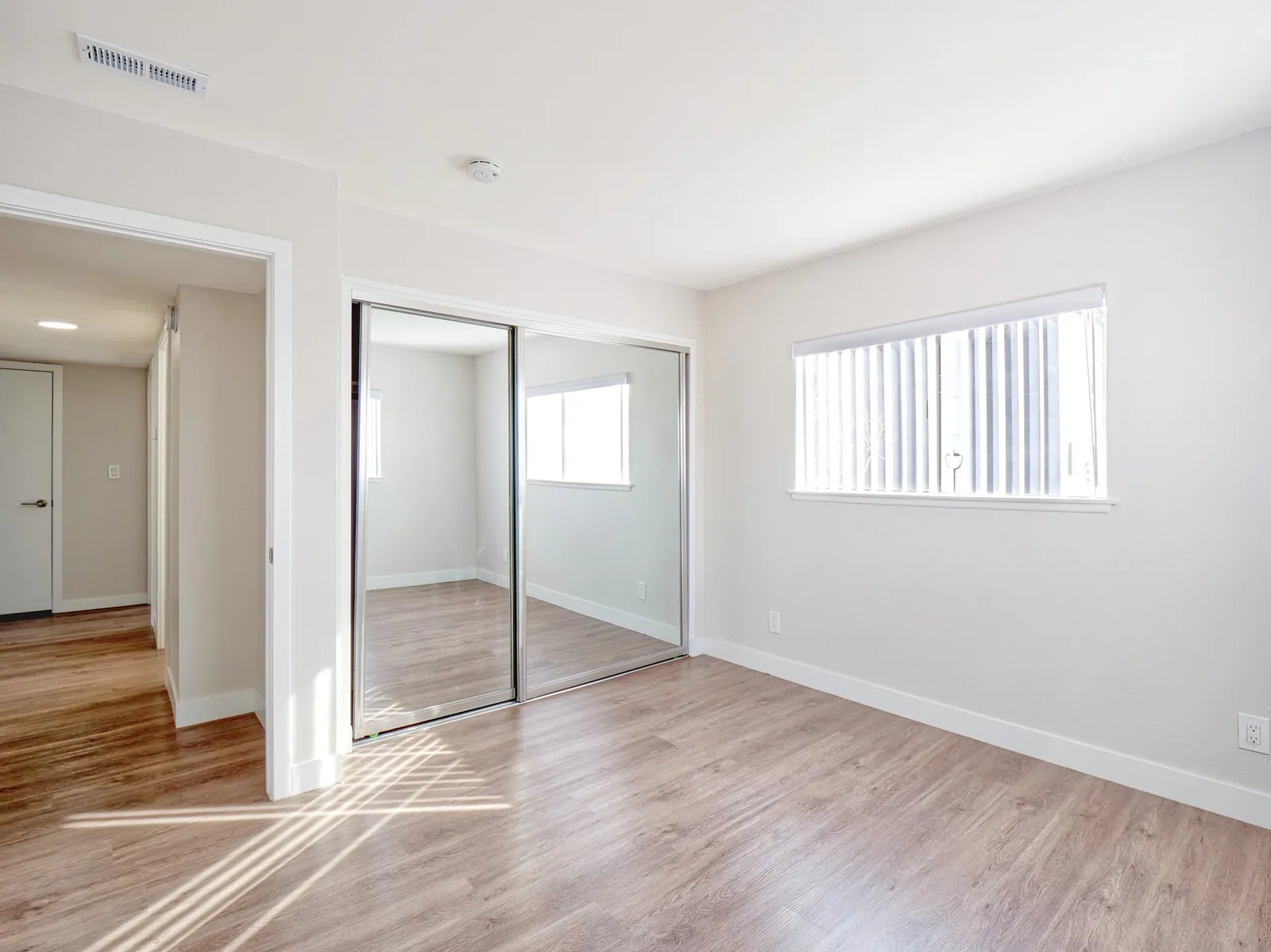 property for rent #21