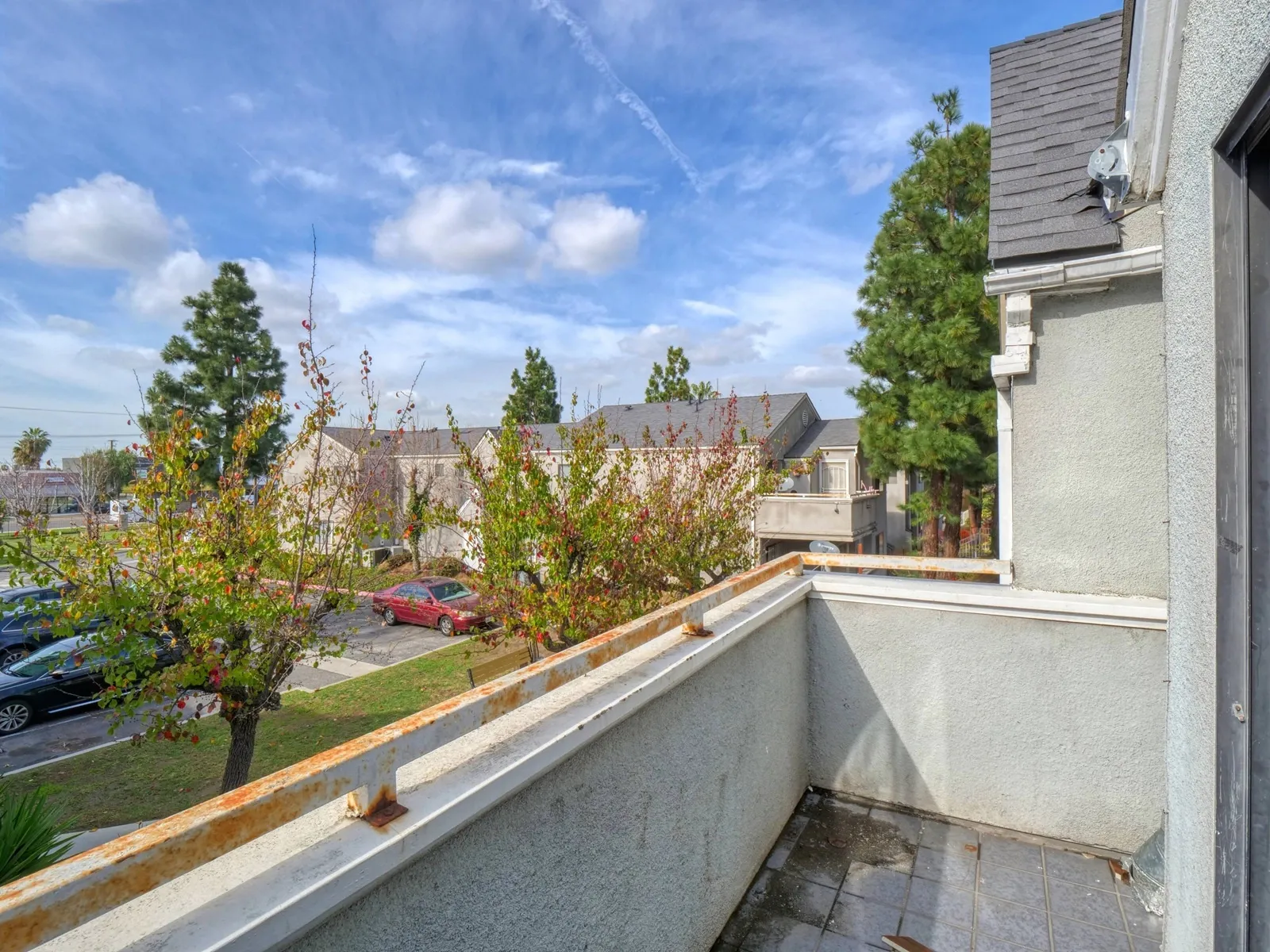 property for rent #19