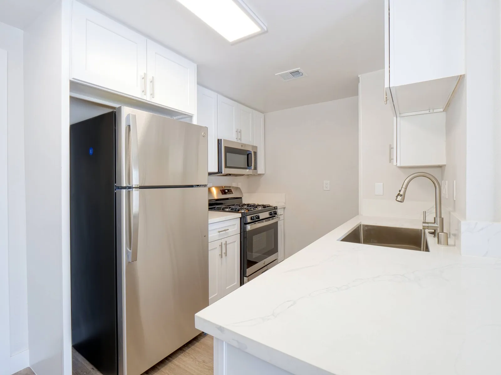 property for rent #5