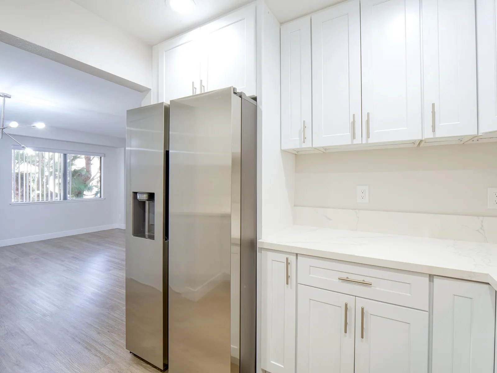 property for rent #10