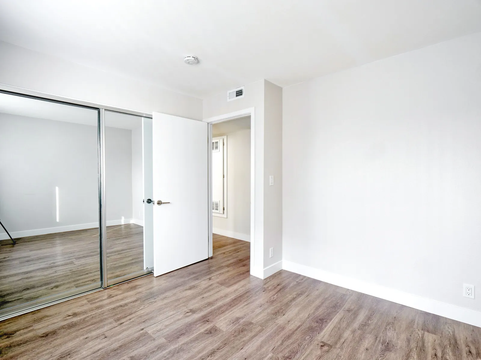 property for rent #20