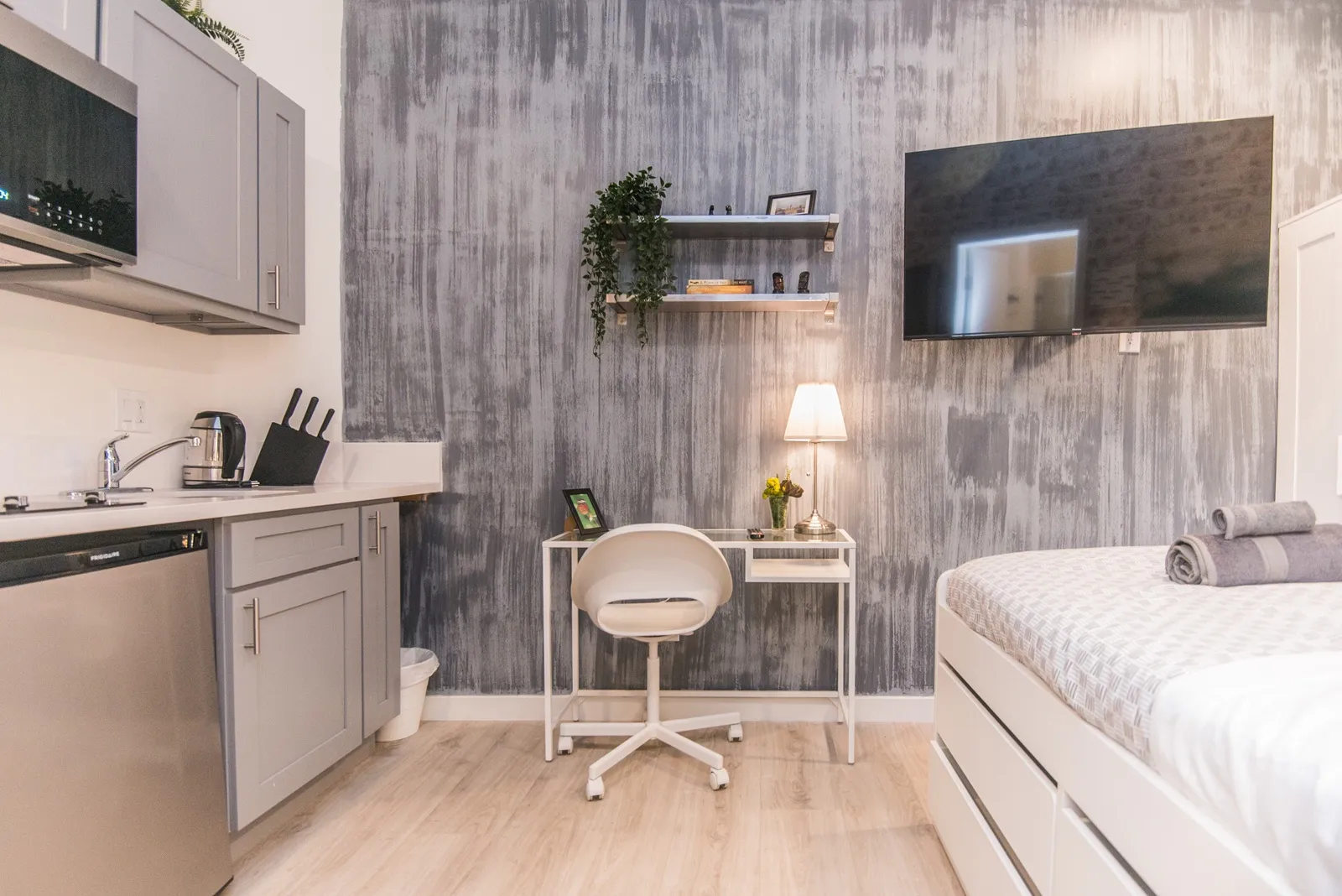 property for rent #4