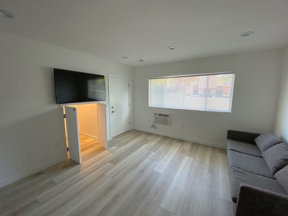 property for rent #2