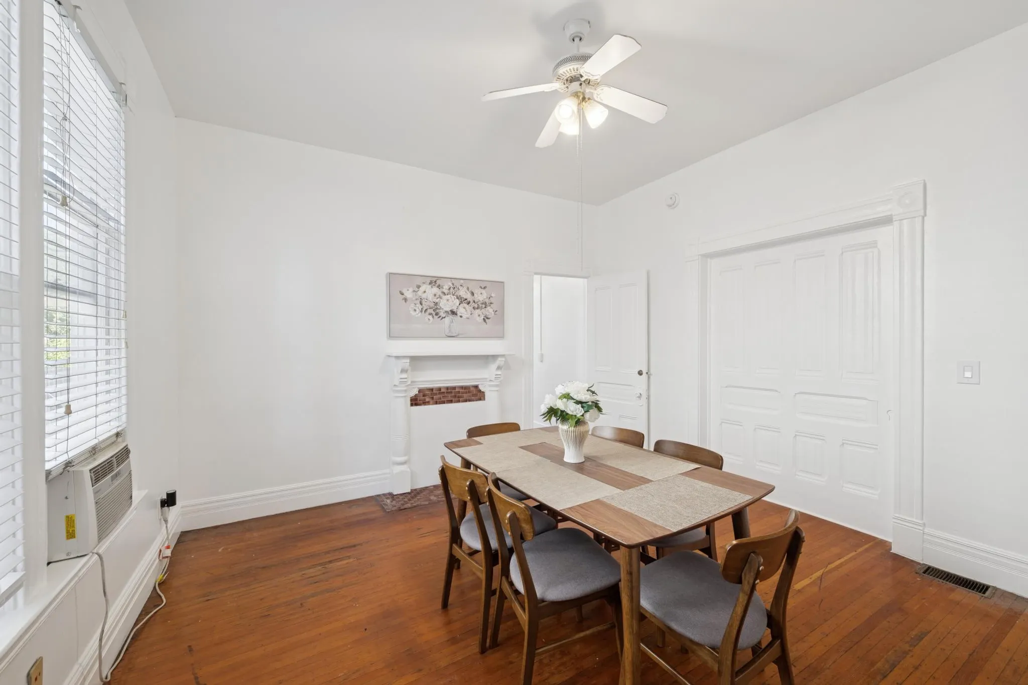 property for rent #10