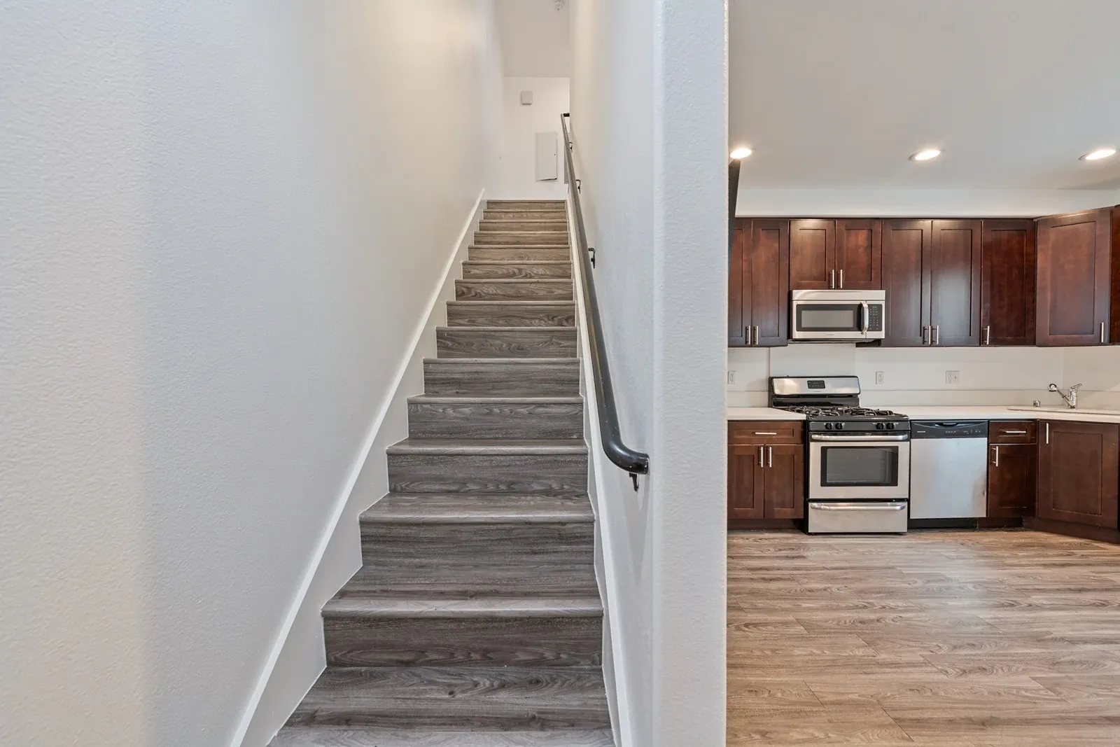 property for rent #2