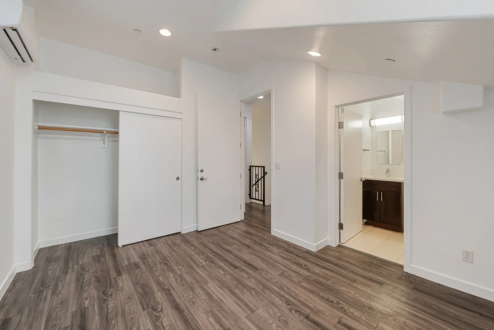 property for rent #7