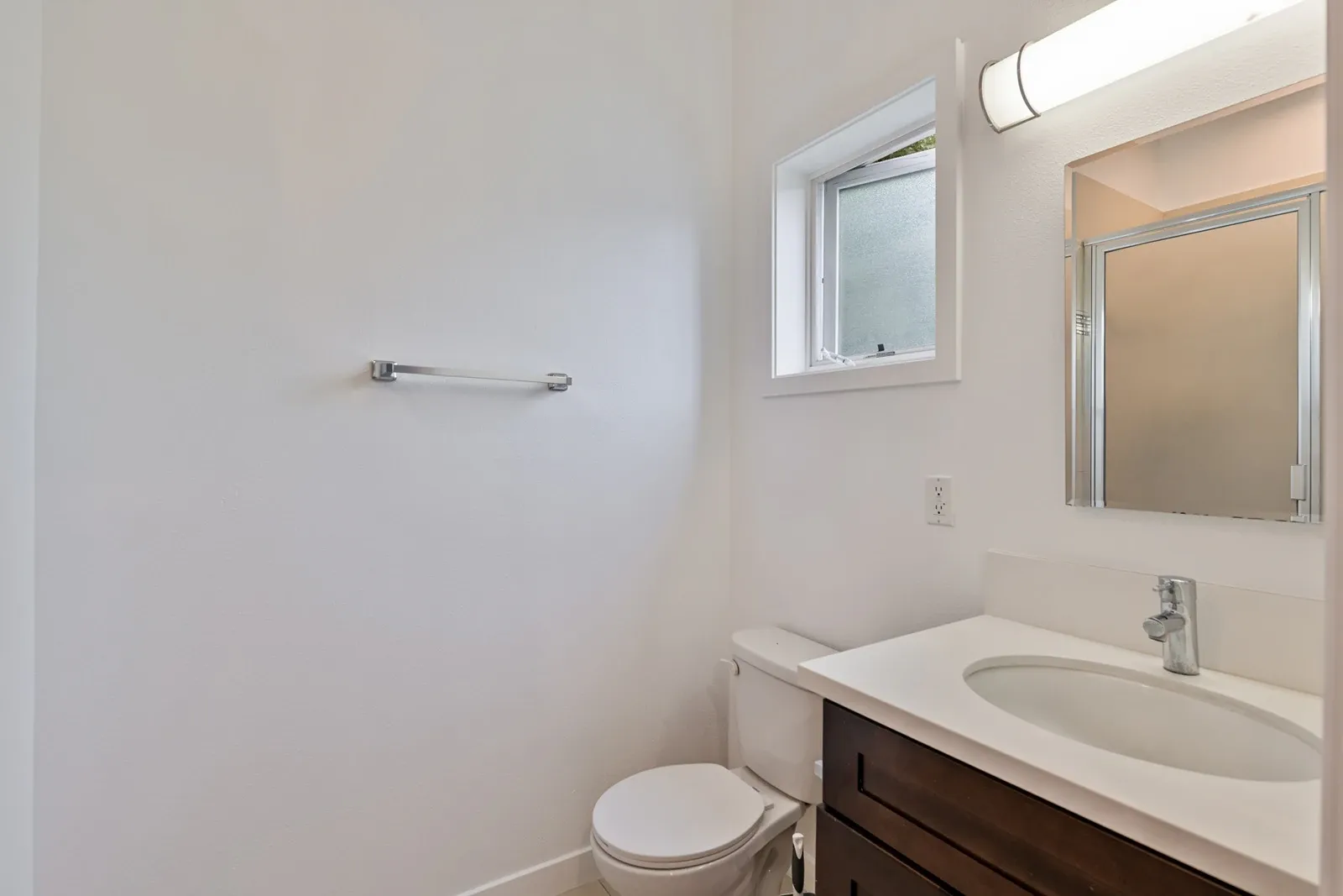 property for rent #11