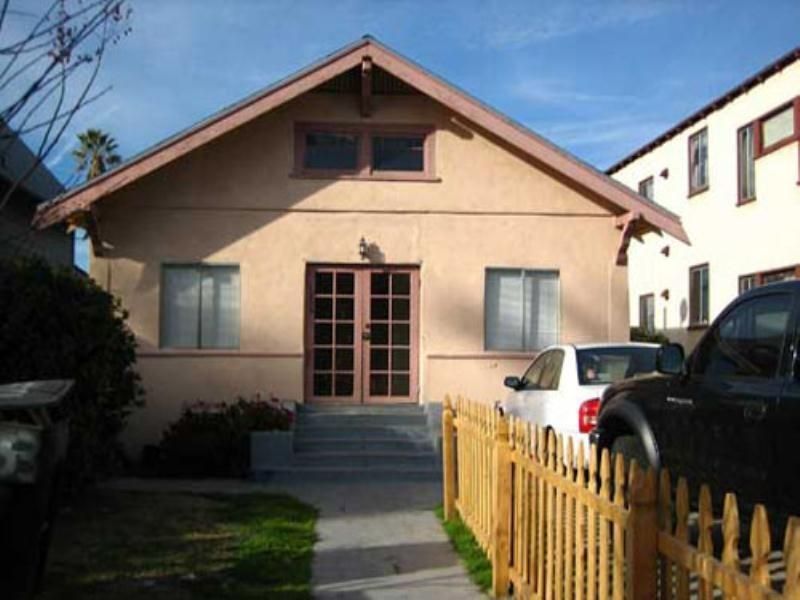 property for rent #1