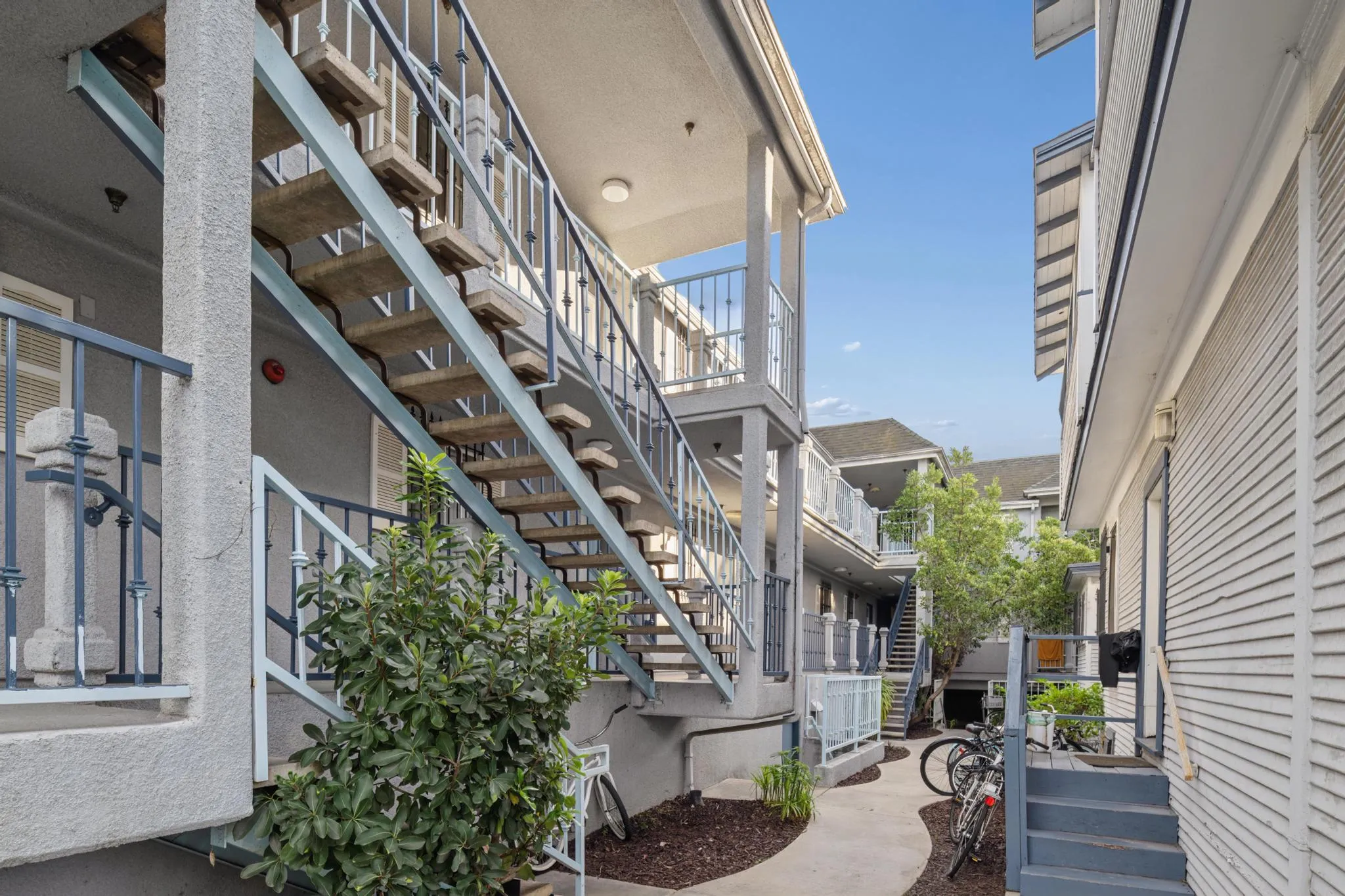 property for rent #3