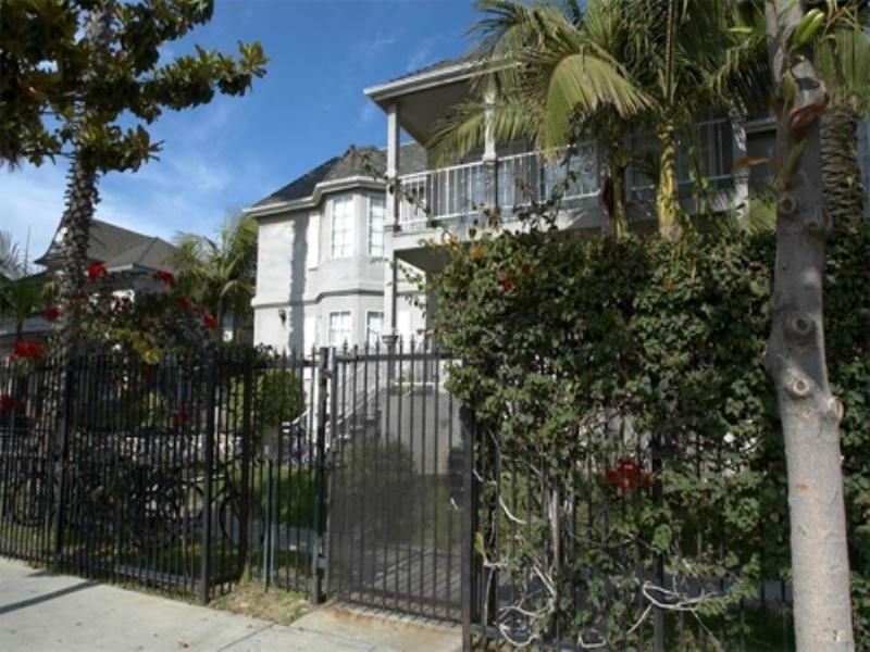 property for rent #1