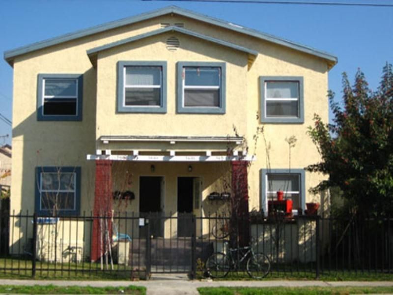 property for rent #1