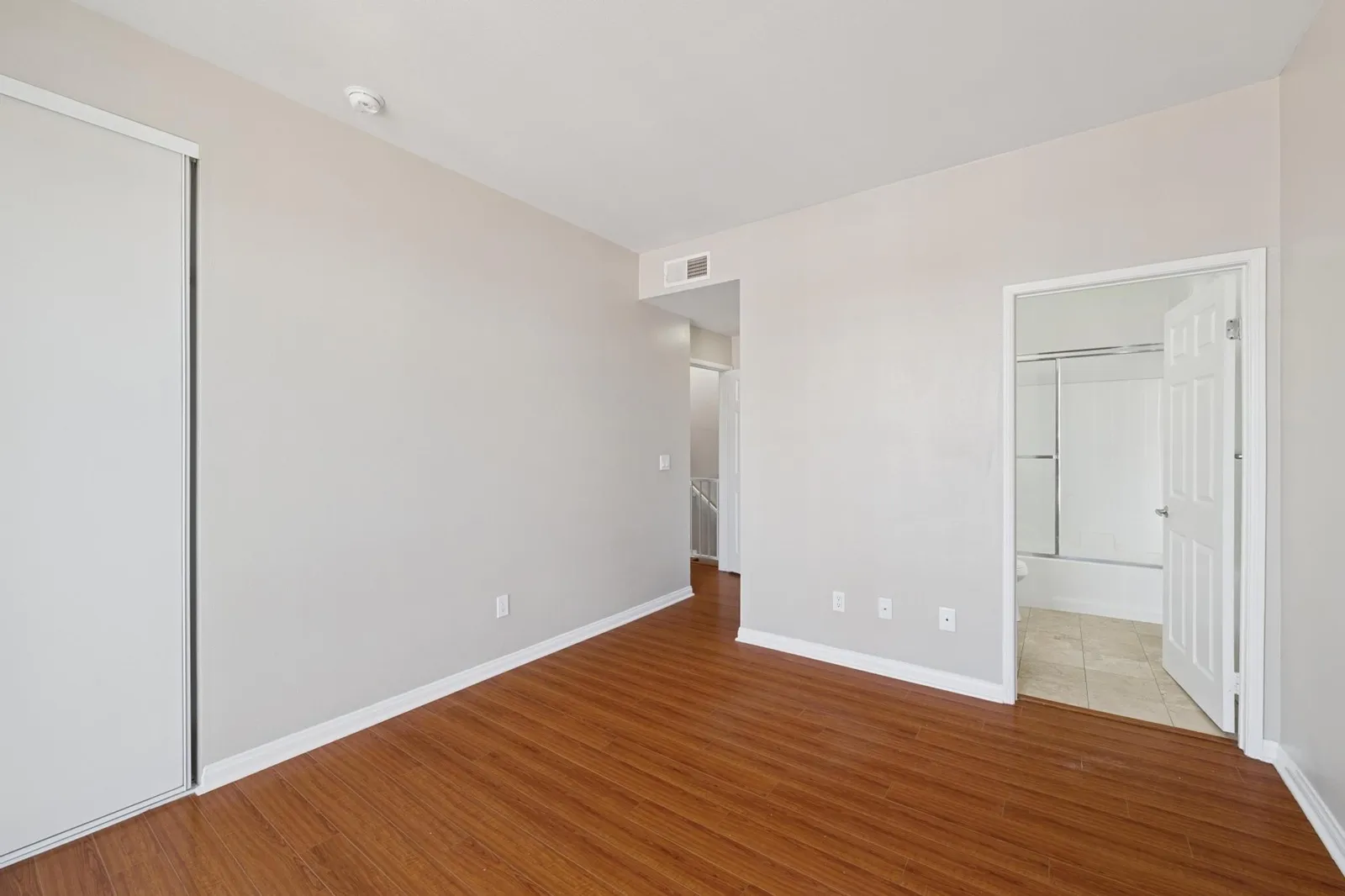 property for rent #32