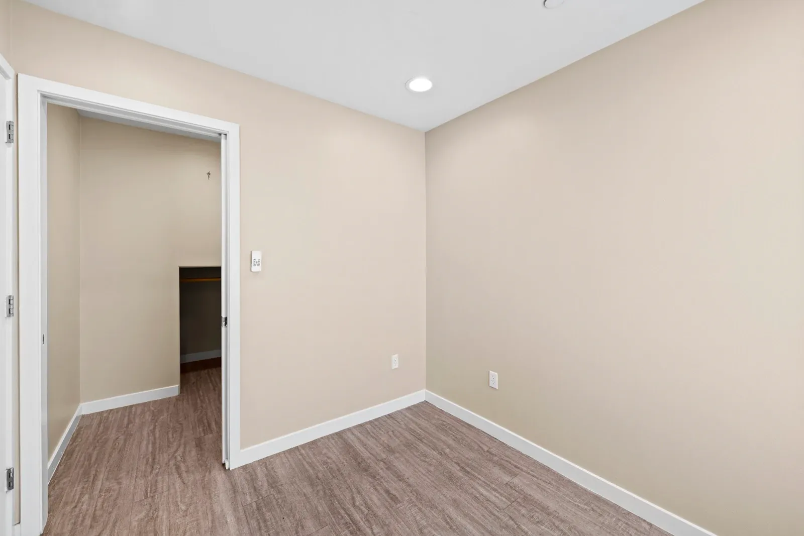 property for rent #8