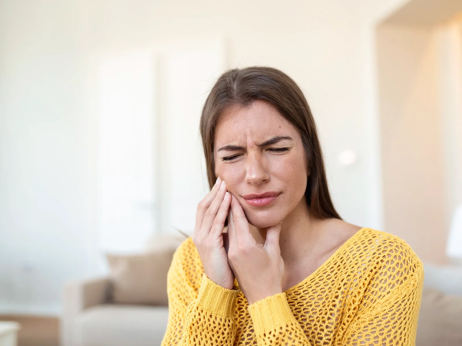 What to Do If You Suffer from Sensitive Teeth?
