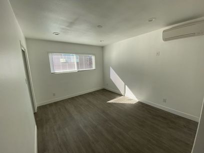 property for rent #4