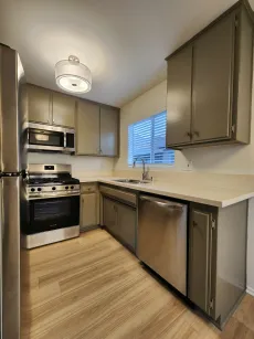 property for rent #7