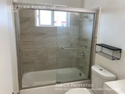 property for rent #7