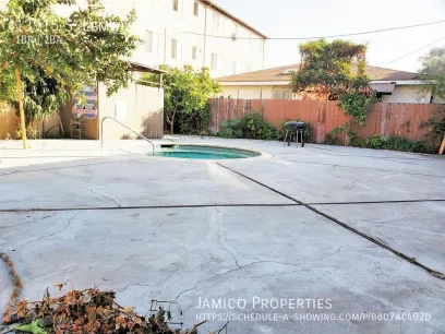 property for rent #4