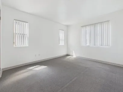 property for rent #7