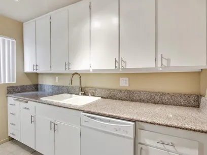 property for rent #4