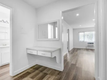 property for rent #4