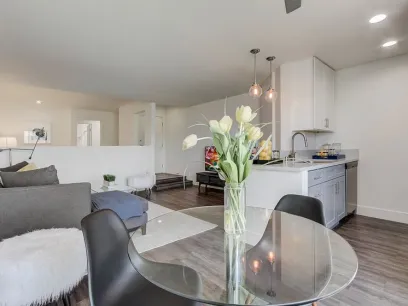 property for rent #7