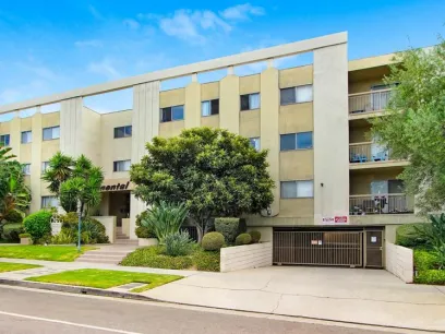 property for rent #7