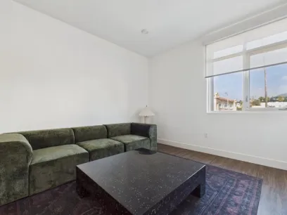 property for rent #4