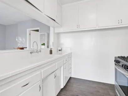 property for rent #3