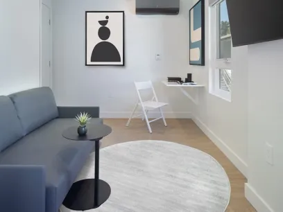 property for rent #4