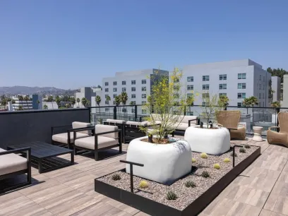 property for rent #4