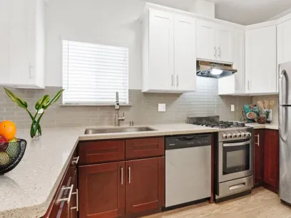 property for rent #4