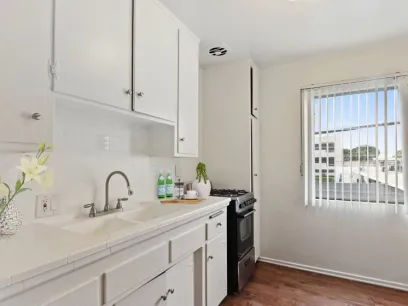 property for rent #7