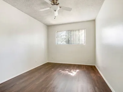 property for rent #3