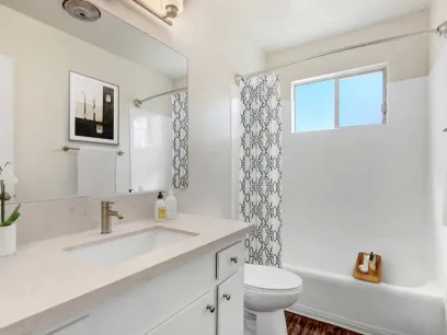 property for rent #7