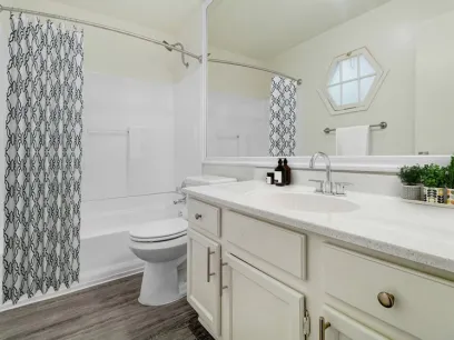 property for rent #4