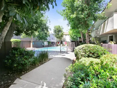 property for rent #1