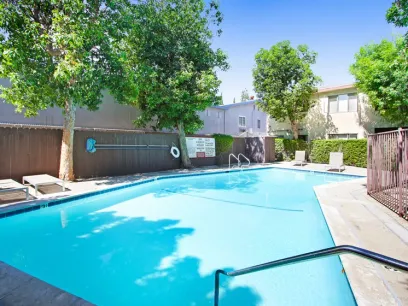 property for rent #1